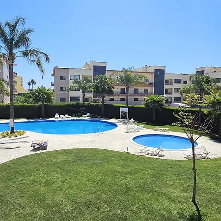 Moderne A Avec Piscines, Proche De La Marina - Pt-1-44 Lagos